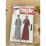 VINTAGE Style 3557 Sewing Pattern - Miss 14 16 - Caftan 