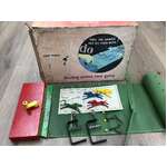 VINTAGE Chad Valley Escalado Horse Racing Game