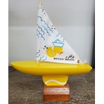 Wooden Pond Yacht - Yellow Base