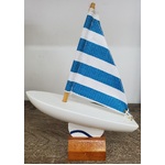 Wooden Pond Yacht - White Base Blue Wave