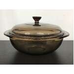 VINTAGE Pyrex Corning Round Brown Glass Casserole Dish w Lid 1.5 L