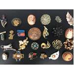 VINTAGE Brooch Lot - 25 Pieces - All Wearable 
