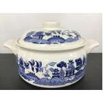 VINTAGE Blue Willow Ovenproof Casserole Dish - Made in Japan 
