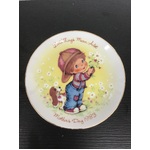 VINTAGE 1983 Avon Mother's Day Plate - Little Things Mean Alot 