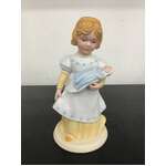 VINTAGE 1981 Avon Figurine | A Mother's Love | 14 cm Tall 