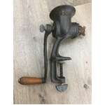 VINTAGE Pope Major Meat Mincer | Wooden Handle 