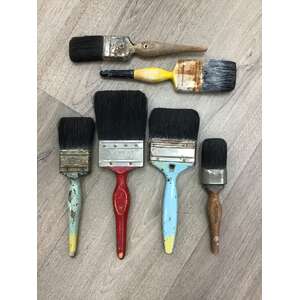 VINTAGE Paint Brushes - Lot of 6