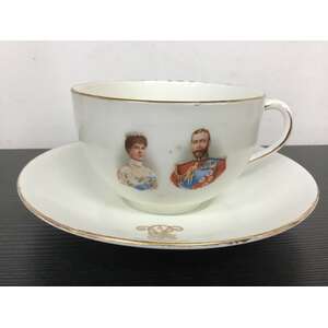 VINTAGE 1911 Coronation Tea Cup & Saucer Royal Doulton 