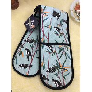 Magpies Double Oven Glove | 100% Cotton | Australian Design