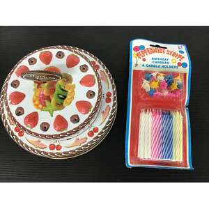 Musical Tin Birthday Cake w Candles - Wind Up Tin Toy 