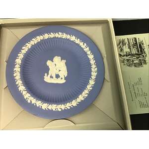 Wedgwood Jasperware Plate | 17.5 cm Plate | Bacchanalian Boys 