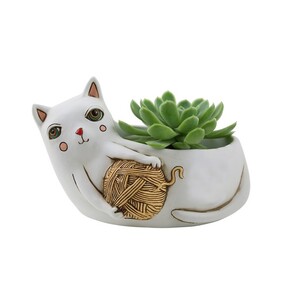 White Cat with Yarn Planter - Michelle Allen - Allen Designs