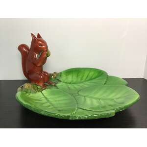 VINTAGE Wembley Ware Squirrel on Leaf Plate | RARE