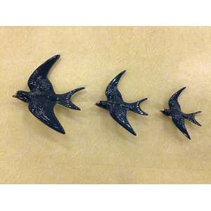 Set of 3 Graduated Flying Wall Swallows | Ceramic | Hand Painted | Vintage Style 