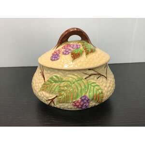 VINTAGE Wade Pottery Bramble Lidded Bowl | Berries & Leaves