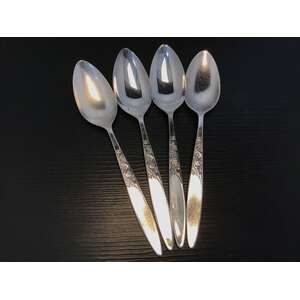 VINTAGE Grosvenor Silver Plate Christine Dessert Spoons x 4