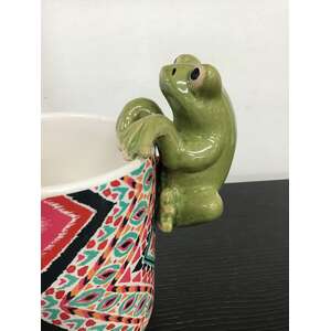 Green Frog Pot Hanger