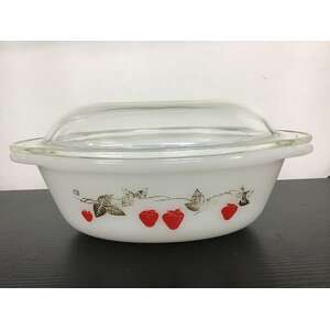 VINTAGE Agee Pyrex Strawberry Fair Casserole Dish w Lid 