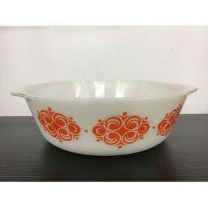 RETRO Pyrex Casserole Dish - Orange Scrolls 