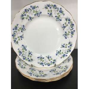 VINTAGE Queen Anne Sonata Plates - Lot of 4 - 21 cm Diameter - Bone China