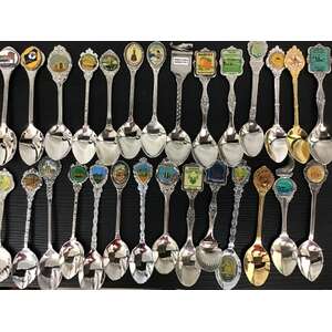 VINTAGE Souvenir Teaspoons - Western Australia - Lot of 28