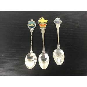 VINTAGE Souvenir Spoons - Sydney Opera House & Harbour Bridge - Lot of 3