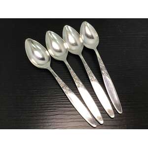 VINTAGE Grosvenor Silver Plate Christine Teaspoons x 4
