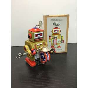 Robot Drummer Wind Up Tin Toy | Collectable Retro