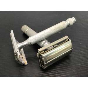 VINTAGE Gillette Razor x 2 | Made In England