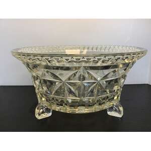 VINTAGE Pressed Glass Bowl w Tripod Feed | 22 cm