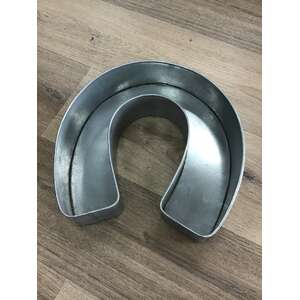 VINTAGE Horseshoe Shaped Cake Tin 