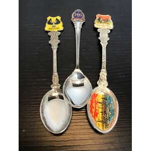 VINTAGE Souvenir Teaspoons | Adelaide & Streaky Bay South Australia