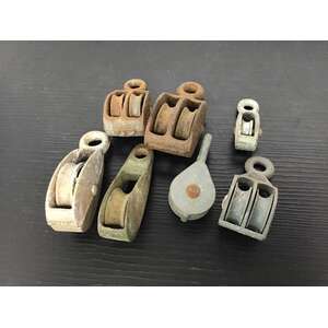 VINTAGE Rope Pulleys x 7 | Small Size