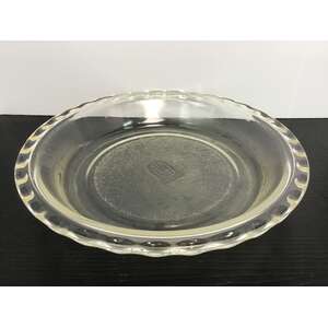 VINTAGE Crown Australia Pyrex Pie Dish | 22.5 cm Diameter