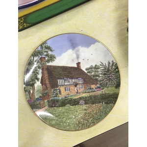Royal Doulton Cottages Through Britain - Kent Cottage - Display Plate