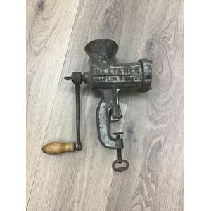 VINTAGE Reliance No 8 Husqvarna Meat Mincer - Sweden 