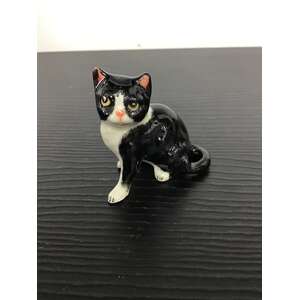 Ceramic Cat Ornament - Sitting - Black & White - 3.5 cm