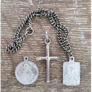 VINTAGE Lot of Three Religious Jewellery Pendants - St Carmel Sacred Heart of Jesus & Silver Cross