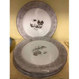 Vintage Star China Japan Set of 4 Dinner Plates - Hand Painted Fuji
