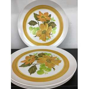 RETRO Melamine Plates x 4 - Yellow Flowers & Grapes - 25 cm Diameter 