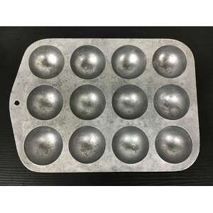 VINTAGE Cast Alloy Gem Scone Tin