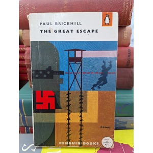 VINTAGE 1957 Book - The Great Escape - Paul Brickhill - Paperback Penguin