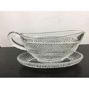 VINTAGE Glass Gravy or Sauce Boat w Underplate 