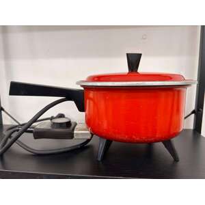 VINTAGE Electric Frypan Saucepan Sunbeam - Orange with Steamer SPA-A 67567
