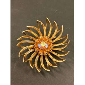 VINTAGE Sarah Coventry Brooch - Flower Gold & Amber Stones