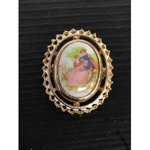 VINTAGE Arcansas 1180 Elizabeth Reimer Brooch - Ceramic Portrait 