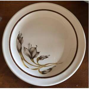 RETRO Crown Lynn NZ Side Plate - Iris D 412