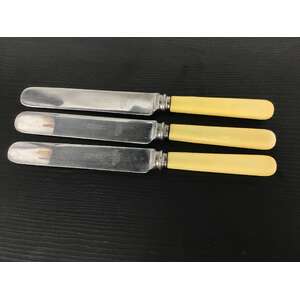 VINTAGE Wood & Co Sheffield Faux Bone Handled Knives | Lot of 3 | Rounded End