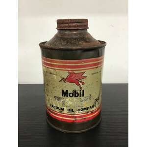 VINTAGE Mobil Vacuum Oil Company Shock Absorber Oil No 3 | I Pint Tin 