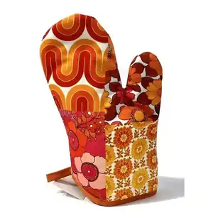 Anna Chandler Single Oven Glove | 70s Orange